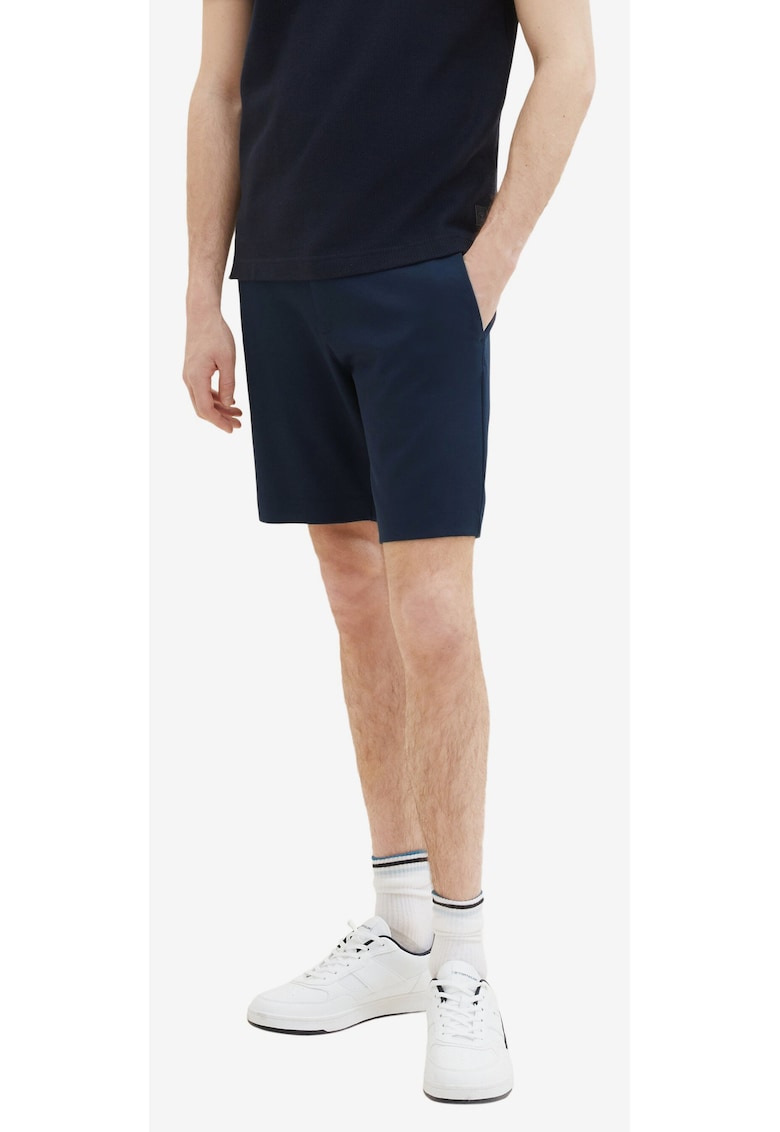Pantaloni scurti cu buzunare laterale