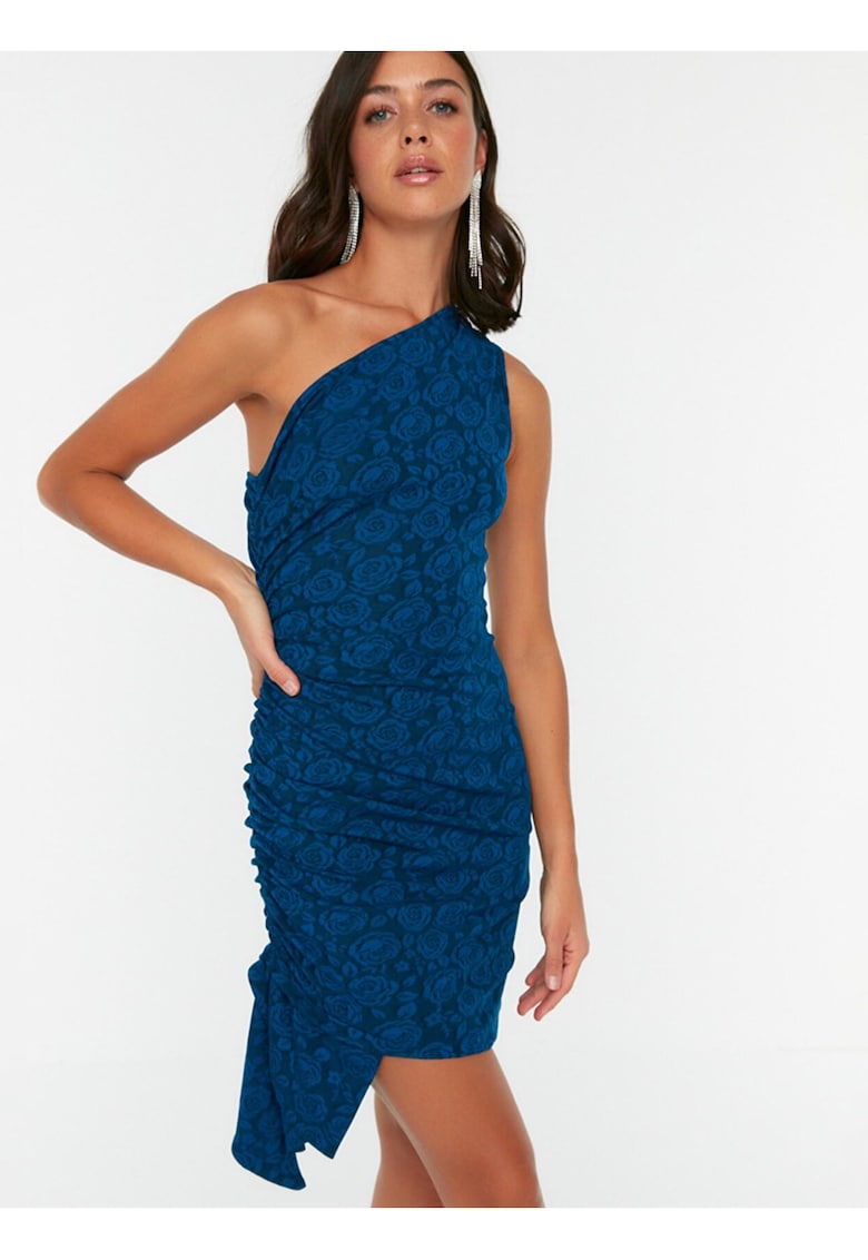 Rochie cu imprimeu floral si decolteu pe un umar -