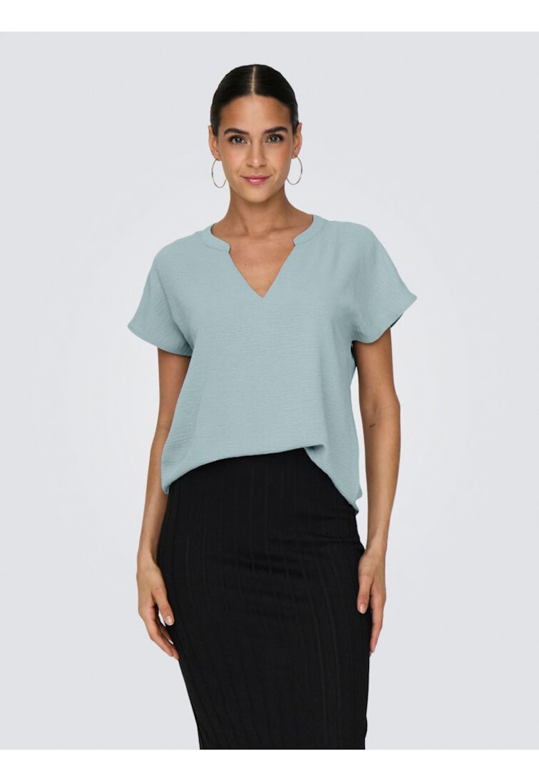 Bluza cu maneca scurta si decolteu in V Lion -