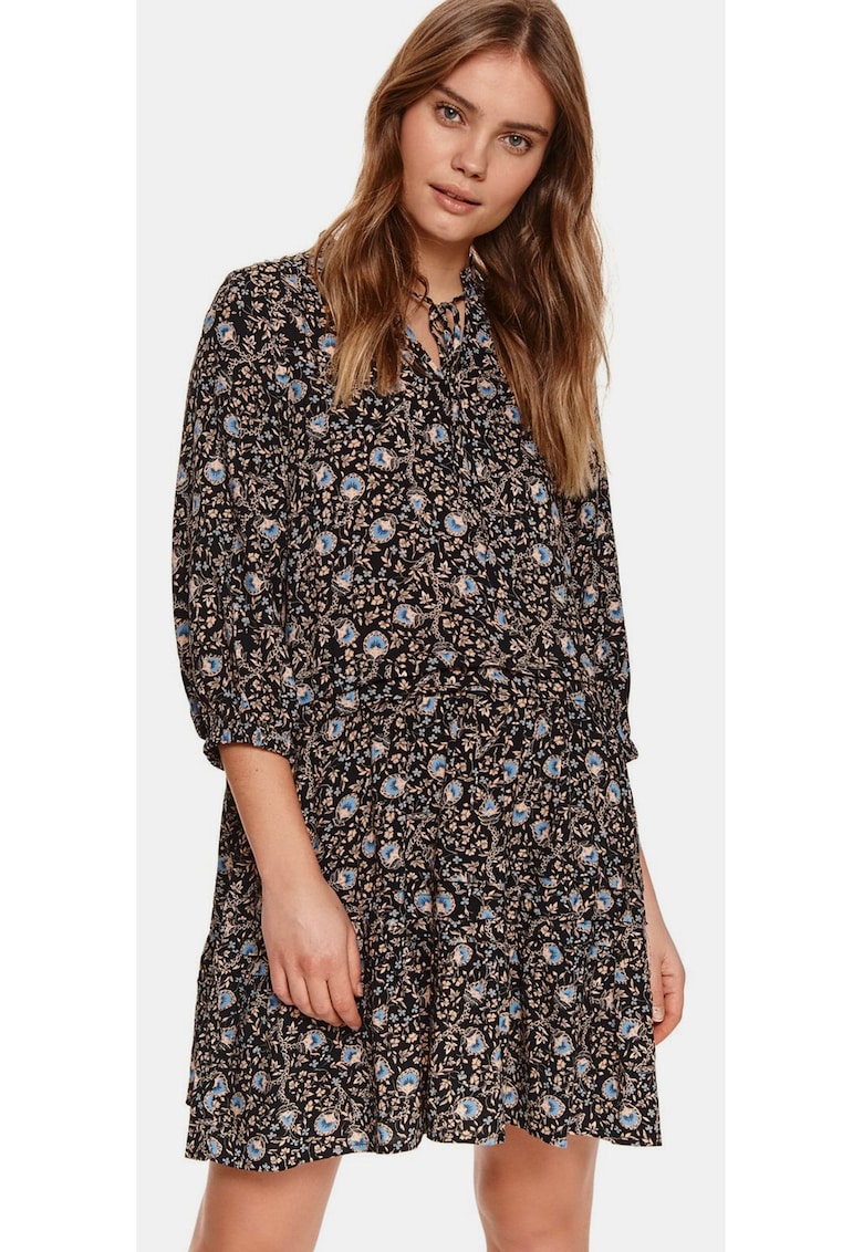 Rochie cu croiala lejera si model floral