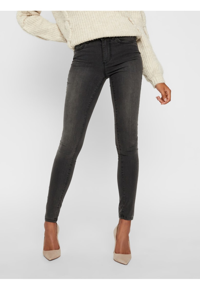 Blugi uni skinny
