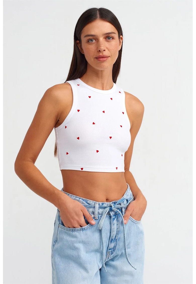 Bluza scurta - cu broderie in forma de inima - alba - din bumbac cu elastan