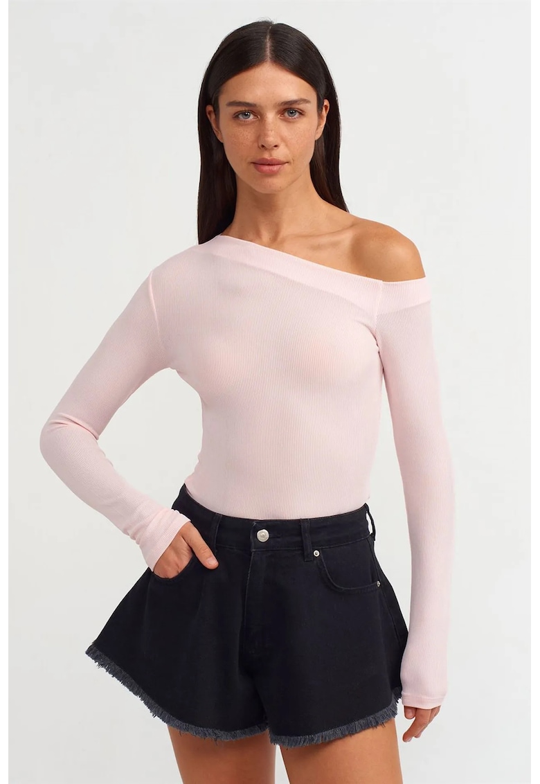 Bluza dama - Bluza Slim Fit cu Decupaj Asimetric - roz pudra - poliester-elastan
