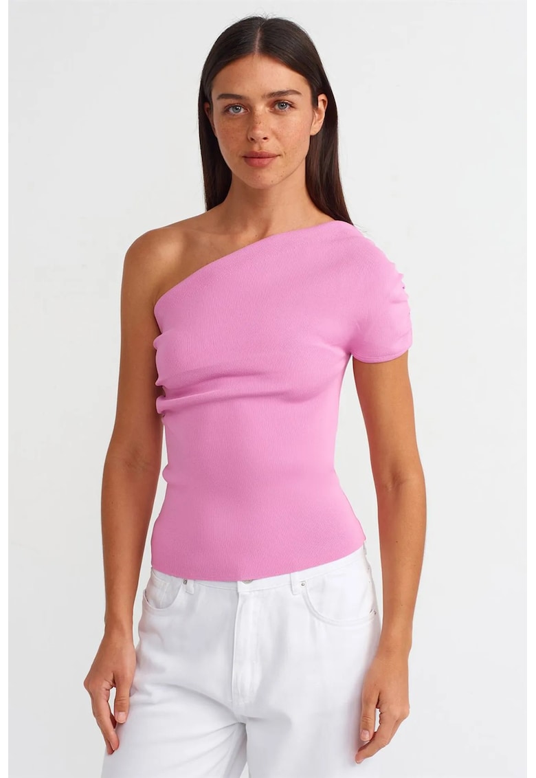 Bluza dama - asimetrica - detaliu drapat - roz aprins - tricot 54% poliamida - 46% viscoza -