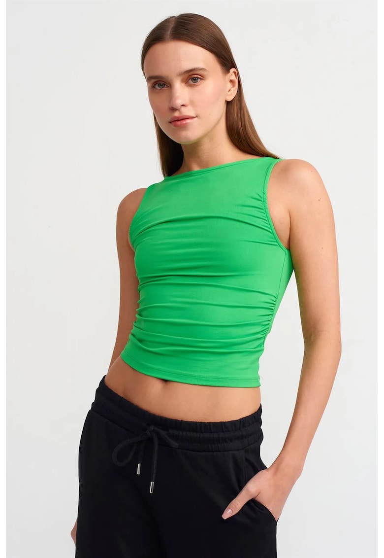 Bluza crop decolteu barcuta - verde lime - fara maneci - material elastic