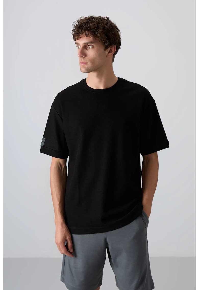 Tricou barbati - croiala supradimensionata - guler rotund - negru - bumbac-poliester