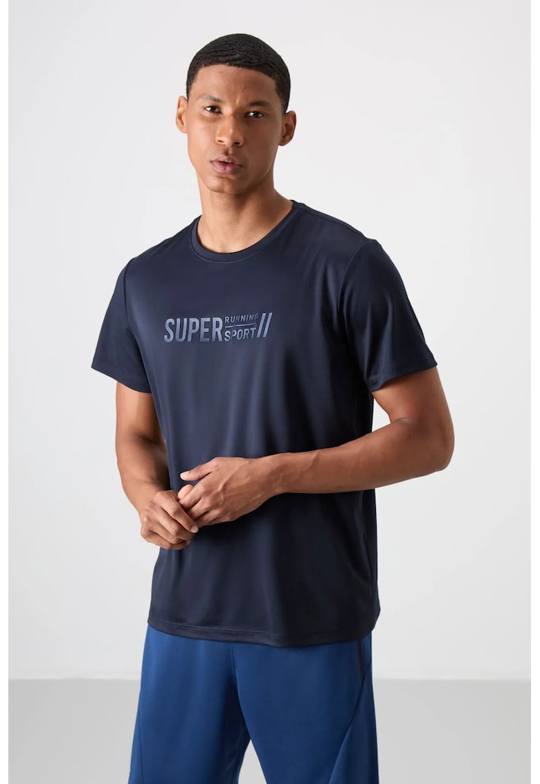 Tricou barbati - imprimeu pe spate - albastru marin - poliester
