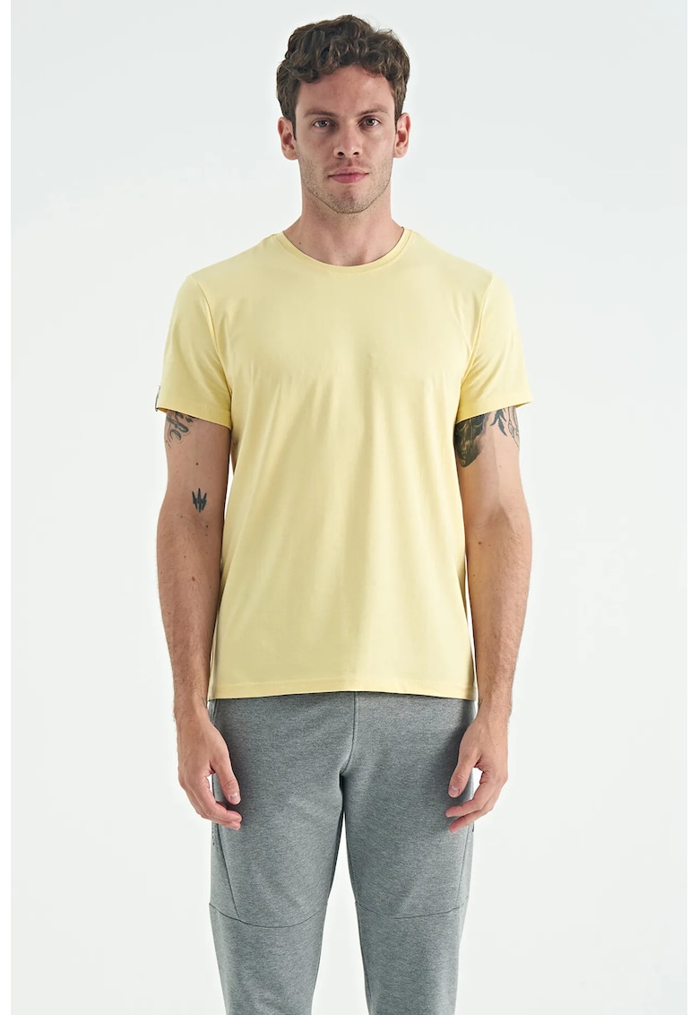 Tricou barbati - galben lamaie - elastic - bumbac