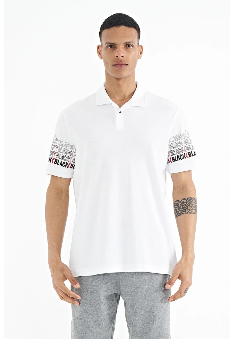 Tricou polo barbati - imprimat pe spate - alb - 100% bumbac