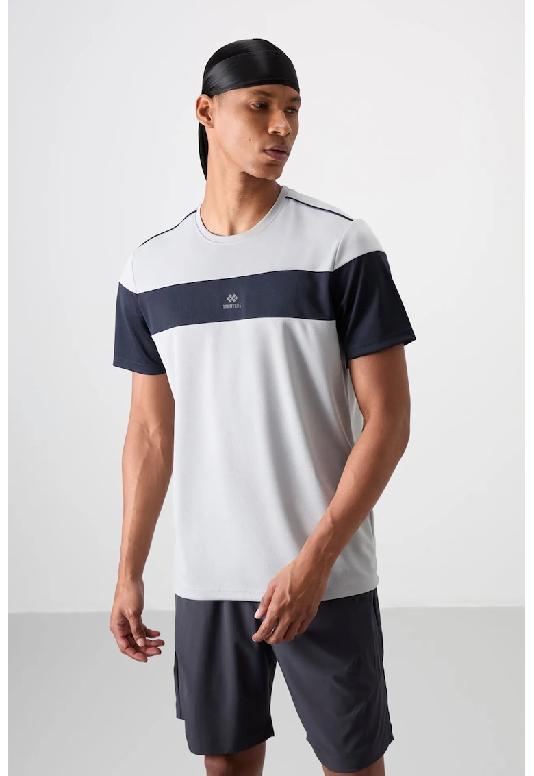 Tricou barbati - 100% poliester - cu guler rotund