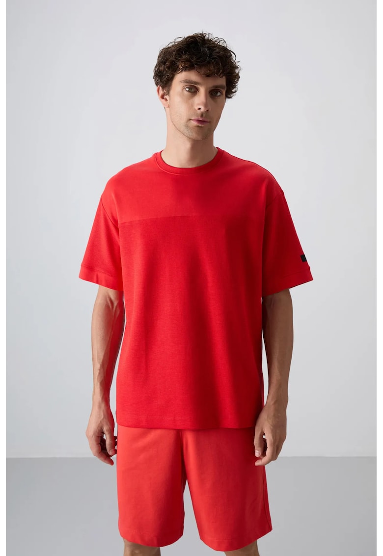Tricou supradimensionat - rosu - amestec de bumbac cu guler rotund - pentru barbati