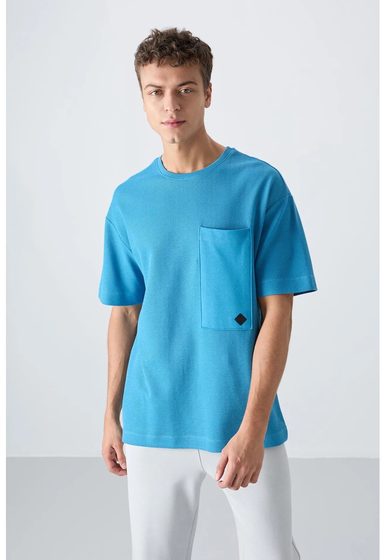 Tricou supradimensionat - bumbac - albastru cerulean - cu guler rotund si buzunar