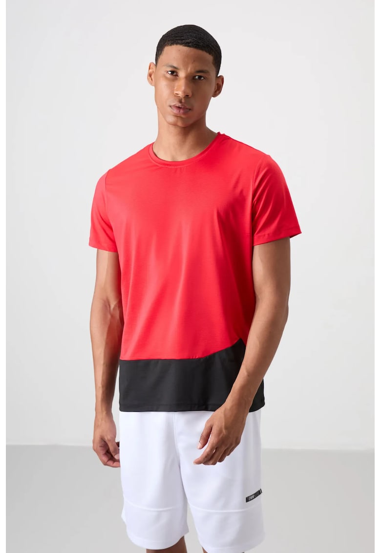 Tricou barbatesc - cu guler rotund - rosu - material elastic