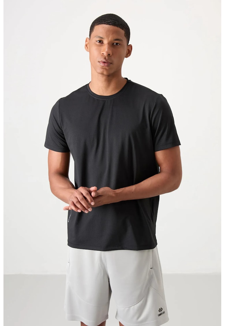 Tricou guler rotund - croiala regular fit - negru - elastic - 83% poliester - 17% elastan