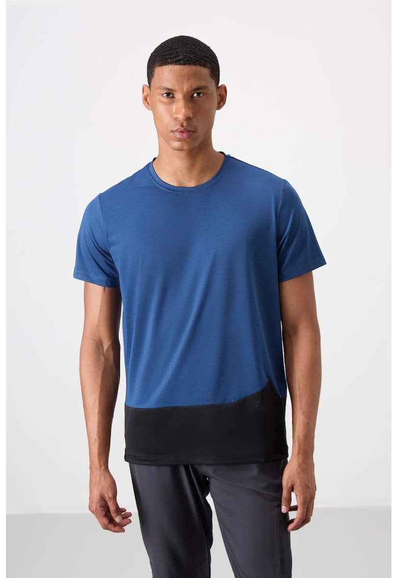 Tricou barbati - albastru - material elastic - cu guler rotund