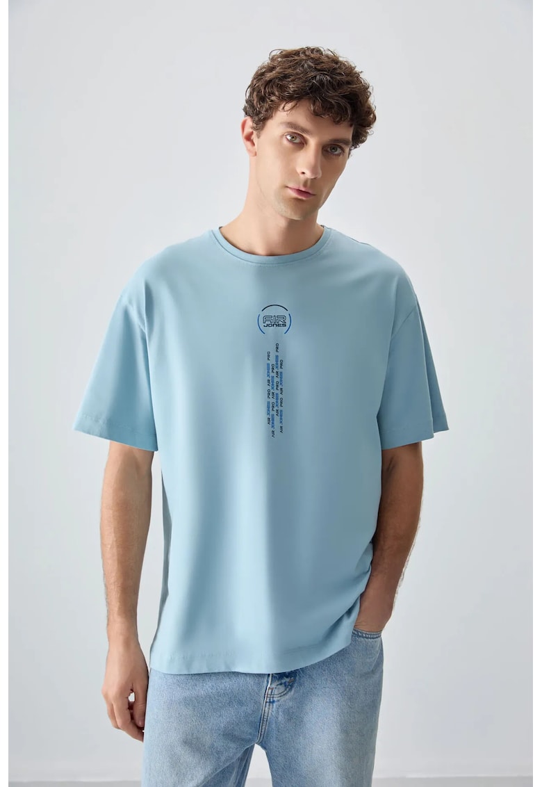 Tricou barbati - supradimensionat - imprimat pe spate - albastru deschis - 100% bumbac