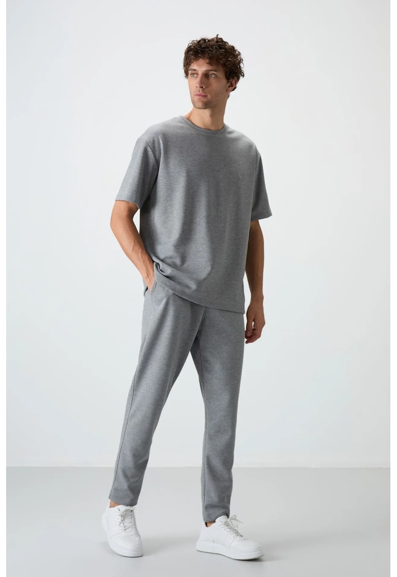 Set Trening Lifestyle Barbati - Set tricou si pantaloni supradimensionati - Gri - Bumbac/Poliester