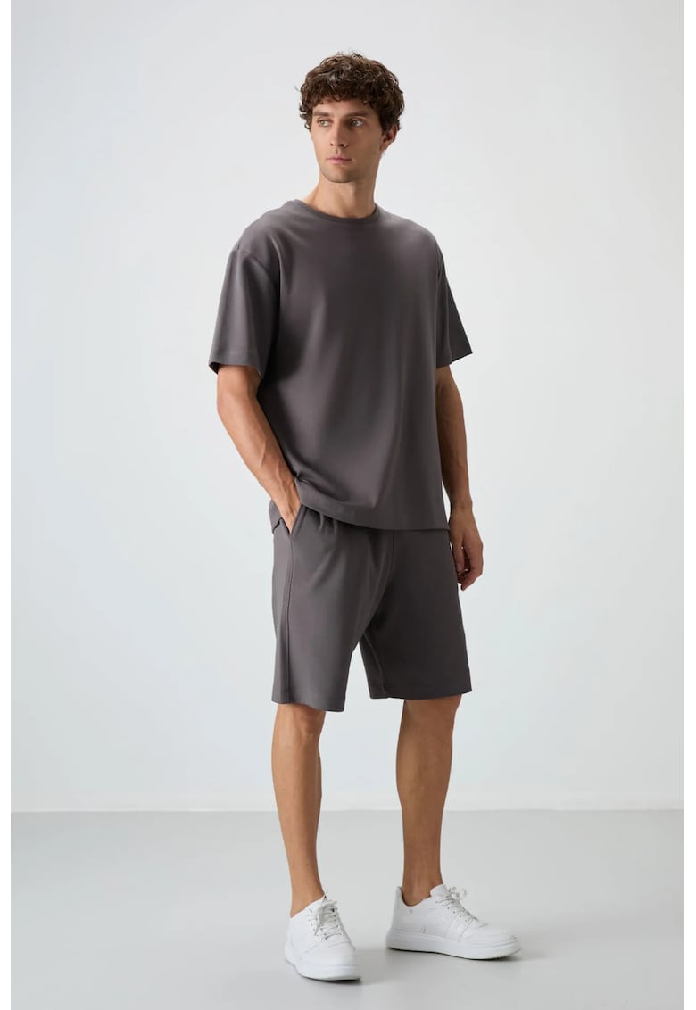 Set Trening Lifestyle Barbati - Tricou Supradimensionat si Pantaloni Scurti - Gri Antracit - Elastic - Bumbac/Poliester