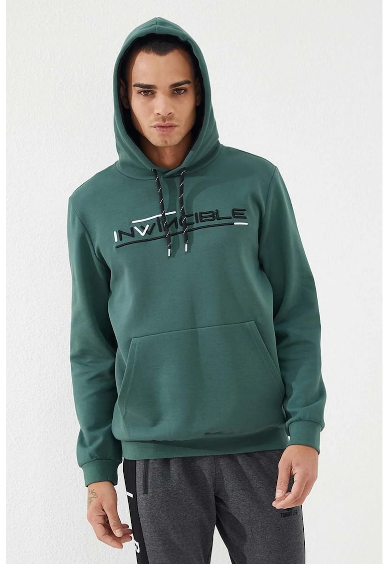 Hanorac barbatesc cu gluga - imprimeu logo - verde padure - 70% bumbac - 25% poliester - 5% elastan