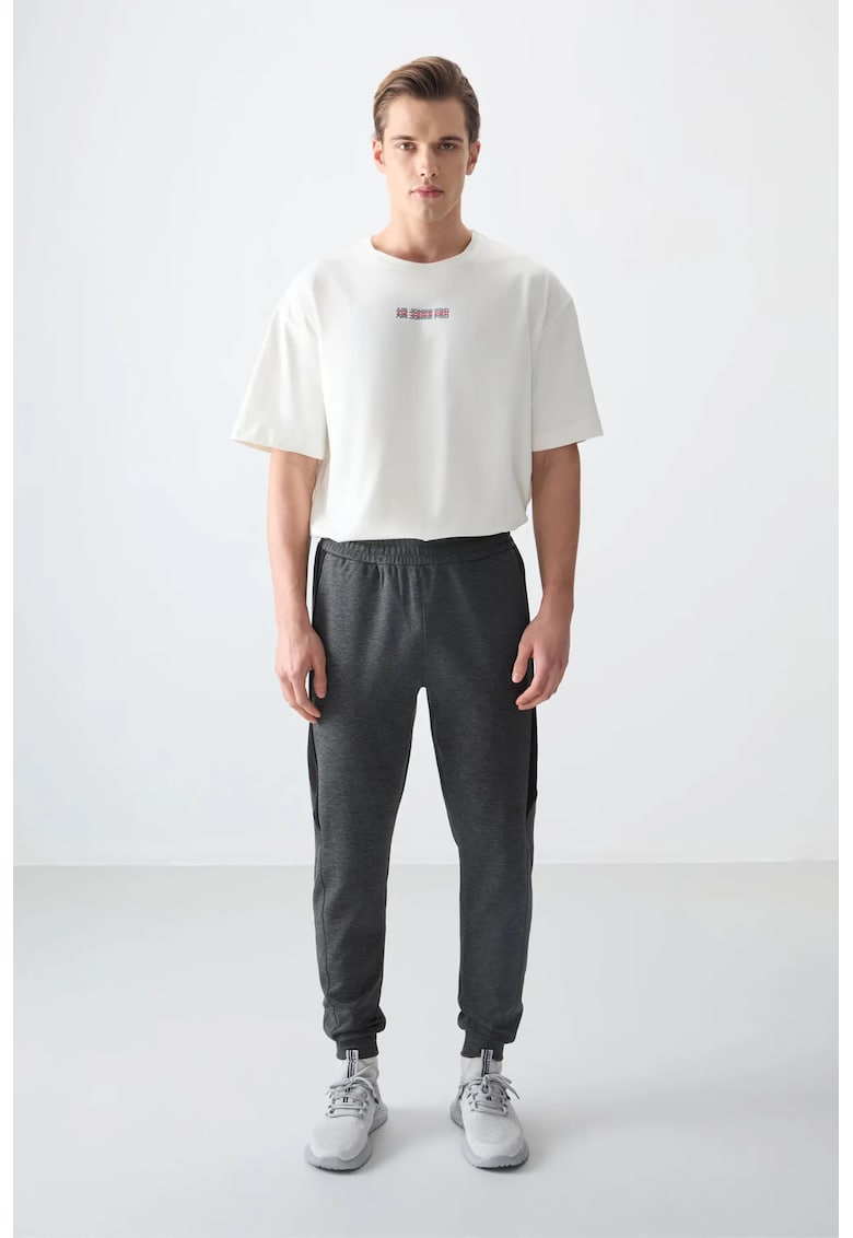 Pantaloni de trening - Barbati - Pantaloni de trening TOMMY pentru barbati - din fleece - croiala Gri