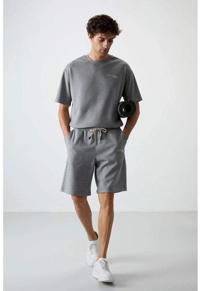 Set Trening - Tricou Supradimensionat cu Maneca Scurta si Pantaloni Scurti - Gri - Bumbac/Poliester