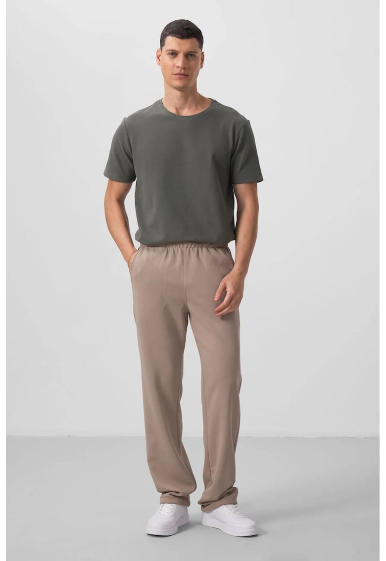 Pantaloni - Barbati - Pantaloni TOMMY barbati cu croiala larga - tip pull-on - Tan Natural -