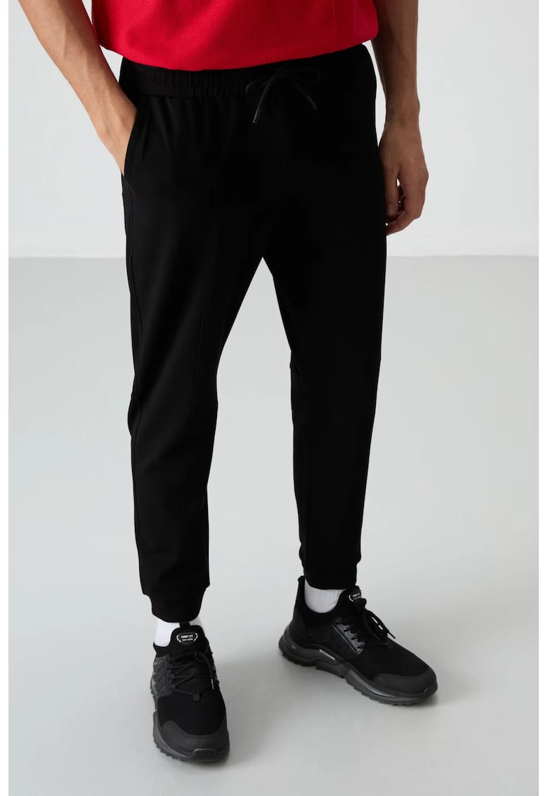 Pantaloni de trening - Barbati - Pantaloni de trening TOMMY din fleece pentru barbati - Negru -