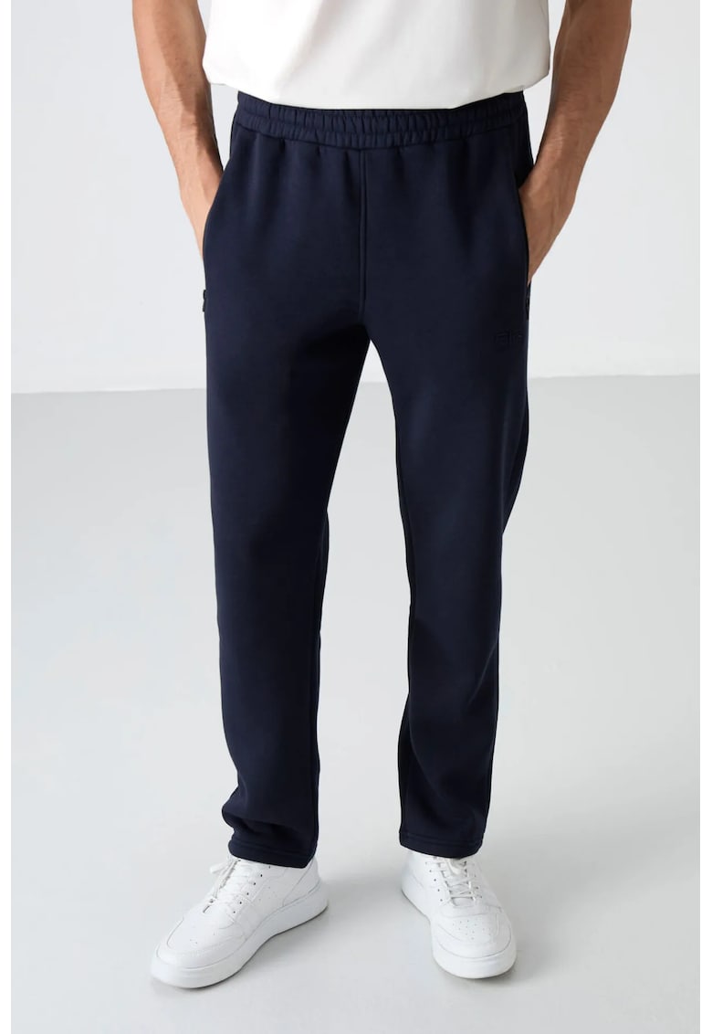 Pantaloni de trening - Barbati - Pantaloni de trening TOMMY pentru barbati Regular Fit din fleece -