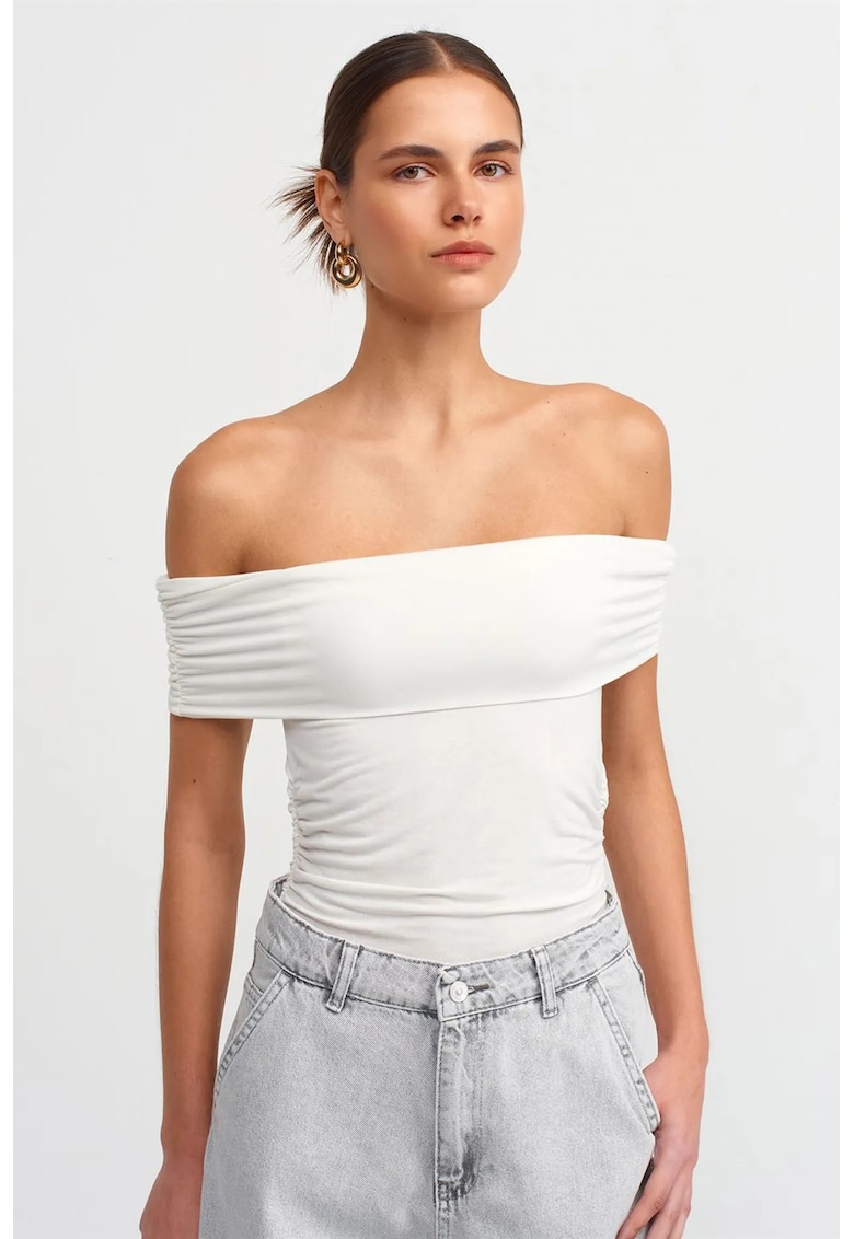 Bluza dama - slim fit - decolteu off shoulder - alb - viscoza cu elastan