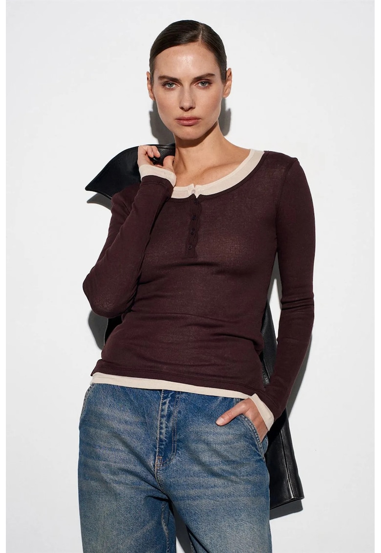 Bluza dama - slim fit - maneci lungi - bumbac - maro