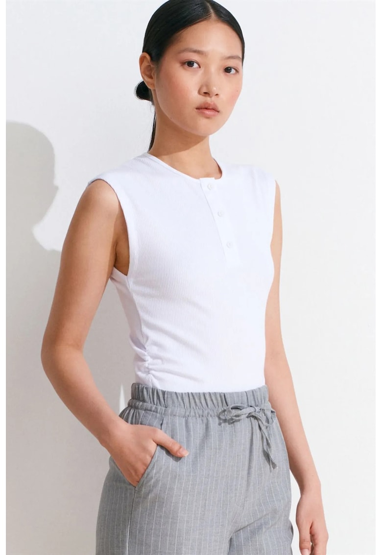 Bluza dama - bluza fara maneci - casual - alb - nasturi