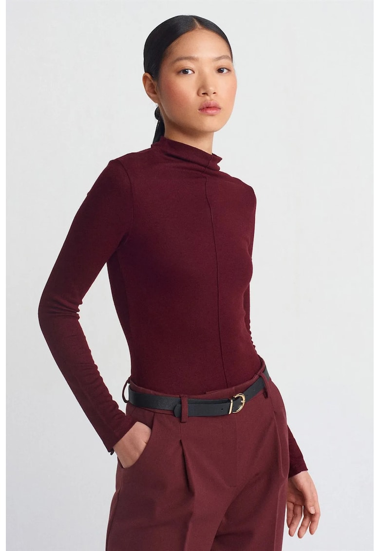Bluza dama - cu guler inalt - maneca lunga - rosu burgundy - casual