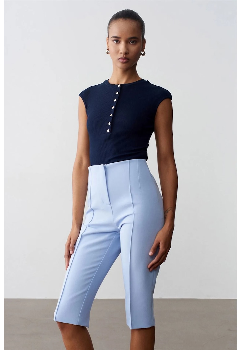 Pantaloni scurti dama - Capri - talie inalta - albastru deschis - poliester-viscoza-elastan