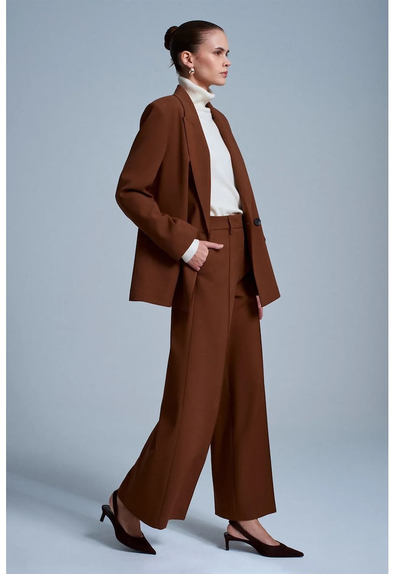 Pantaloni dama - crep - maro nuc - Maro nuc