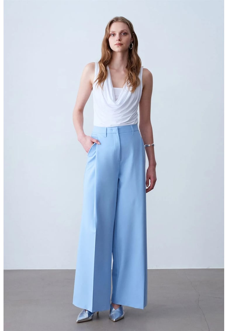 Pantaloni dama - talie inalta - albastru deschis - crep
