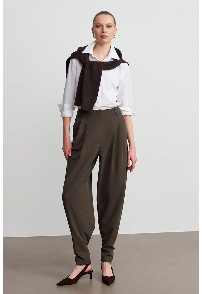 Pantaloni dama - croiala larga - talie inalta - verde olive - crep