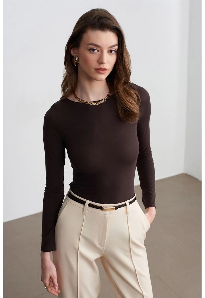 Bluza dama - slim fit - decolteu barca - culoare maro - bumbac cu elastan