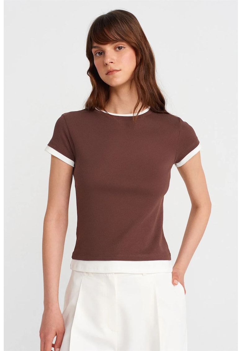 Tricou dama - tricou din bumbac - guler rotund - croiala slim fit - Maro Cafea