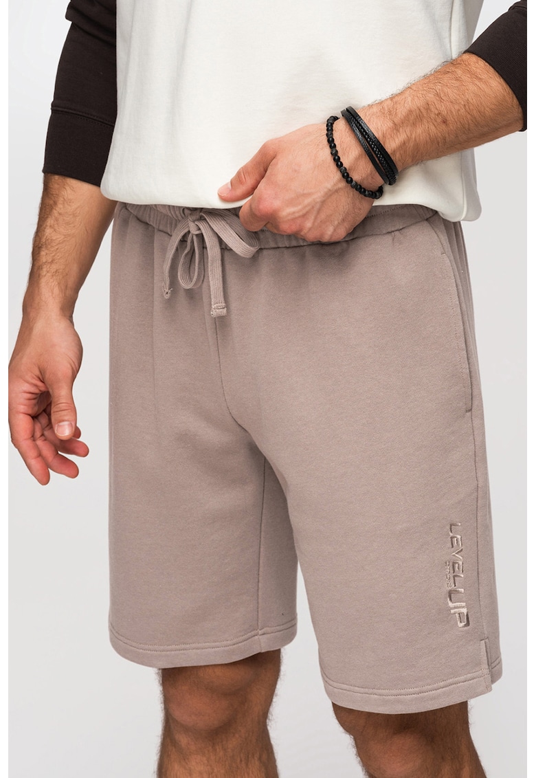Pantaloni scurti regular fit cu snururi de ajustare - Maro taupe deschis