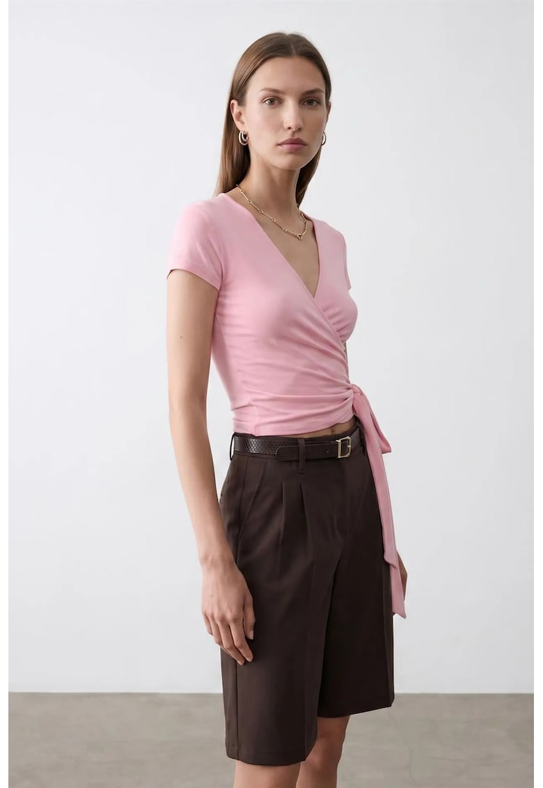 Bluza dama - bluza scurta tip petrecut - roz pudrat - detalii cu snur - material modal-bumbac-elastan