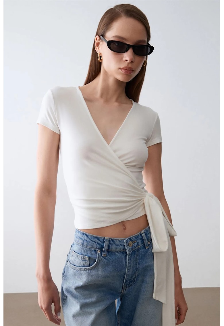 Bluza dama - Bluza Crop Wrap - detalii cu snur - alb prafuit - 47% modal - 46% bumbac - 7% elastan