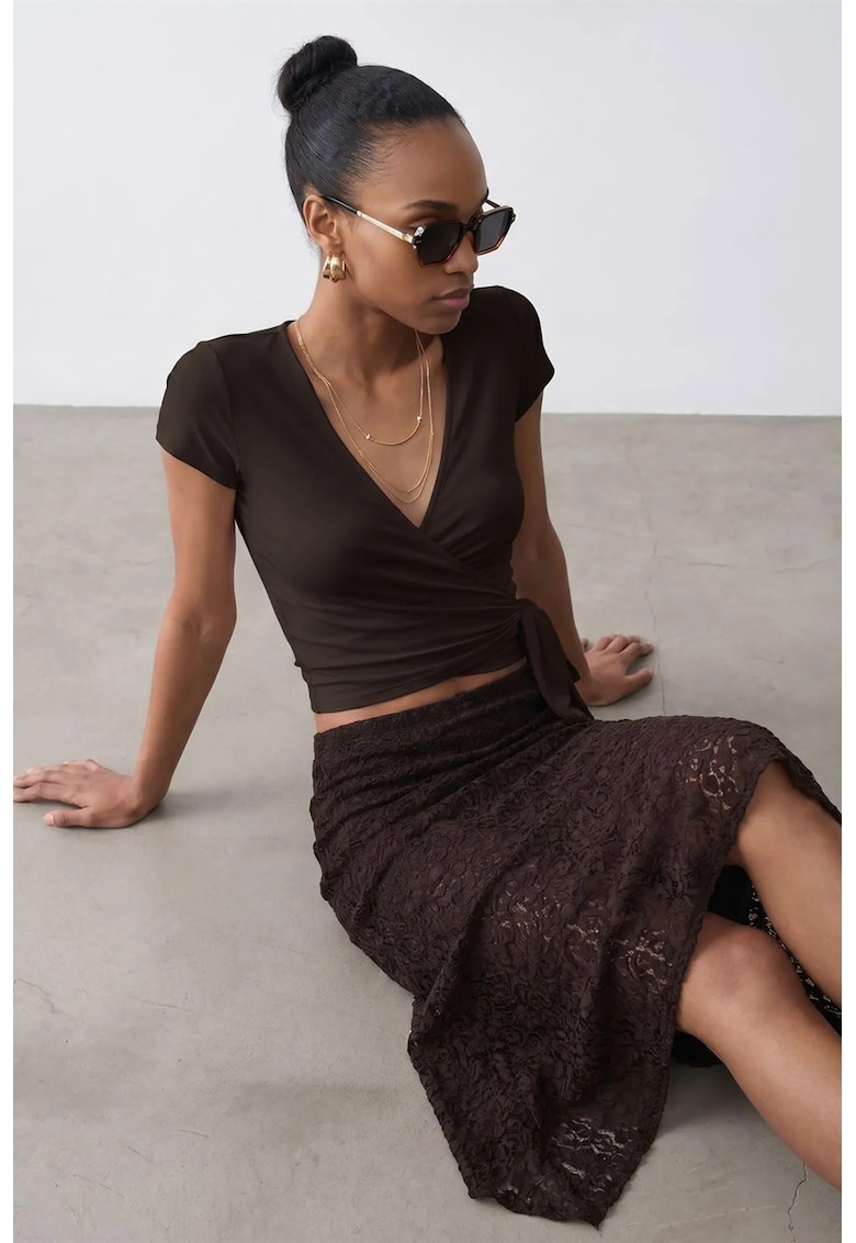 Bluza dama - crop - casual - detalii cu snur - maro - amestec modal-bumbac-elastan -