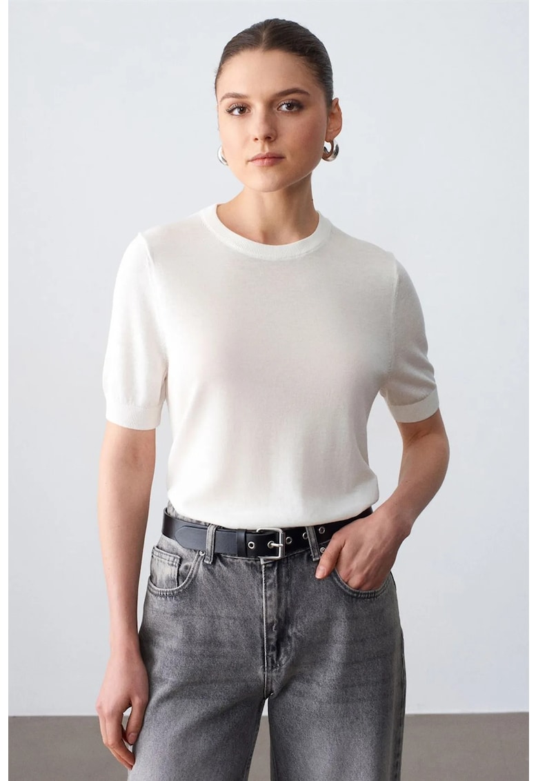 Bluza dama - bluza cu guler rotund - maneca scurta - alb prafuit - casual -