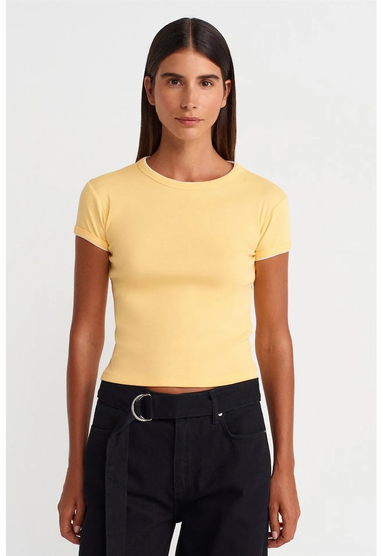 Tricou crop - slim fit - galben lamaie - bumbac
