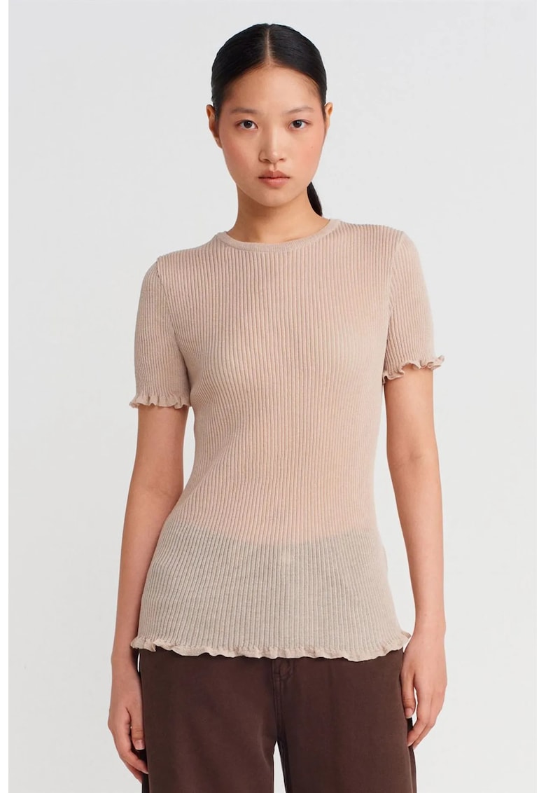 Bluza dama - Bluza Slim Fit cu Volane - Bej Natural - 100% poliester -