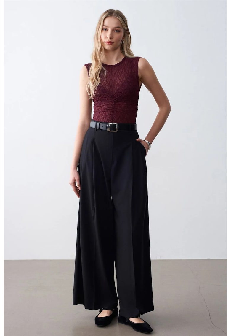 Pantaloni dama - talie inalta - negru