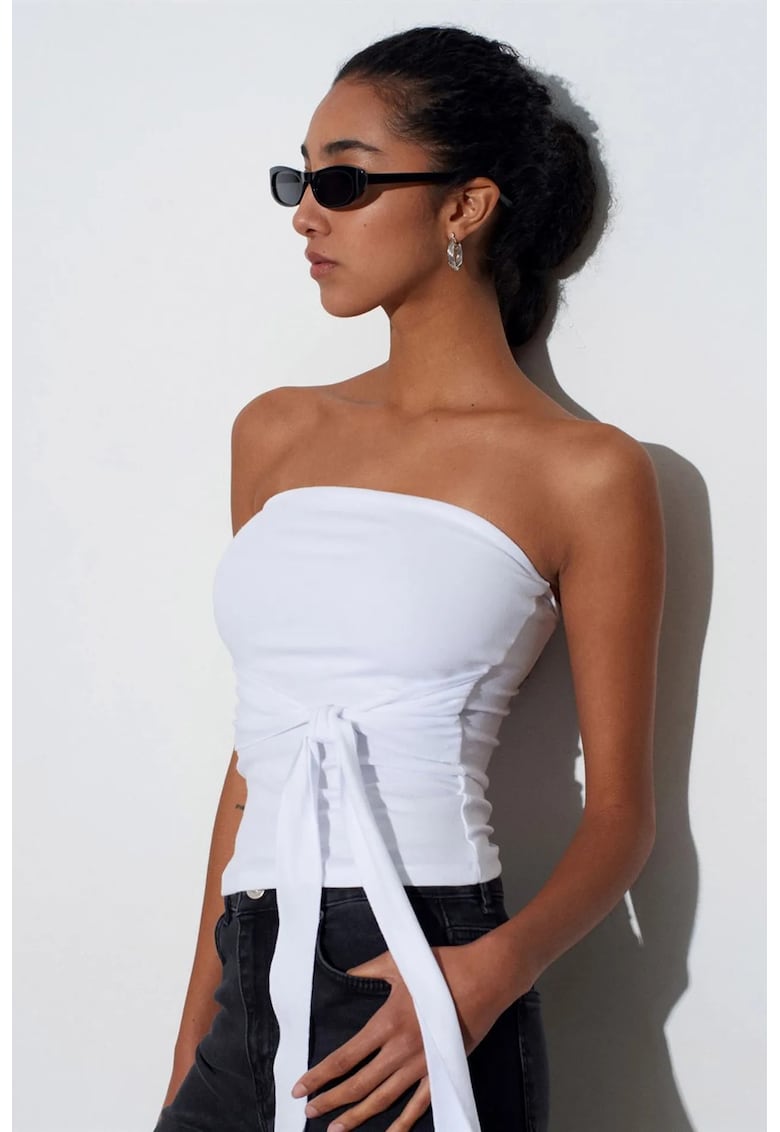 Bluza dama - bluza slim-fit fara bretele - detalii cu snur - alb - bumbac-modal-elastan