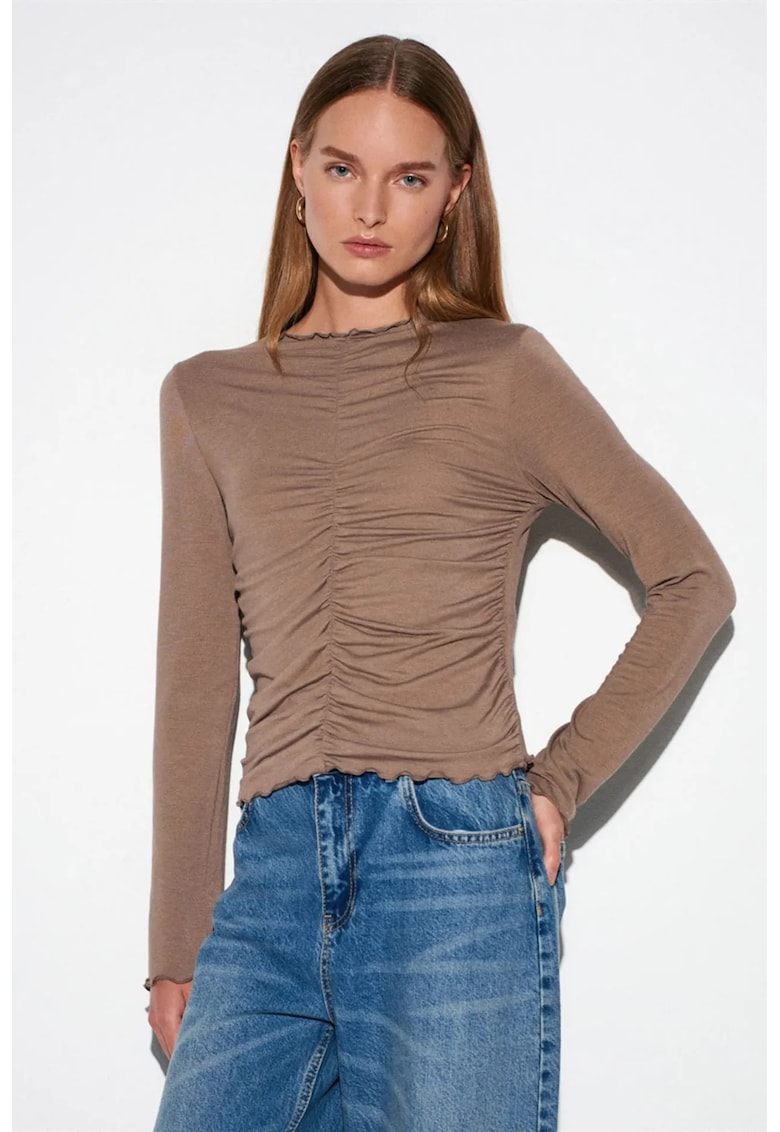Bluza dama - slim fit - maneca lunga - maro camel - jerseu