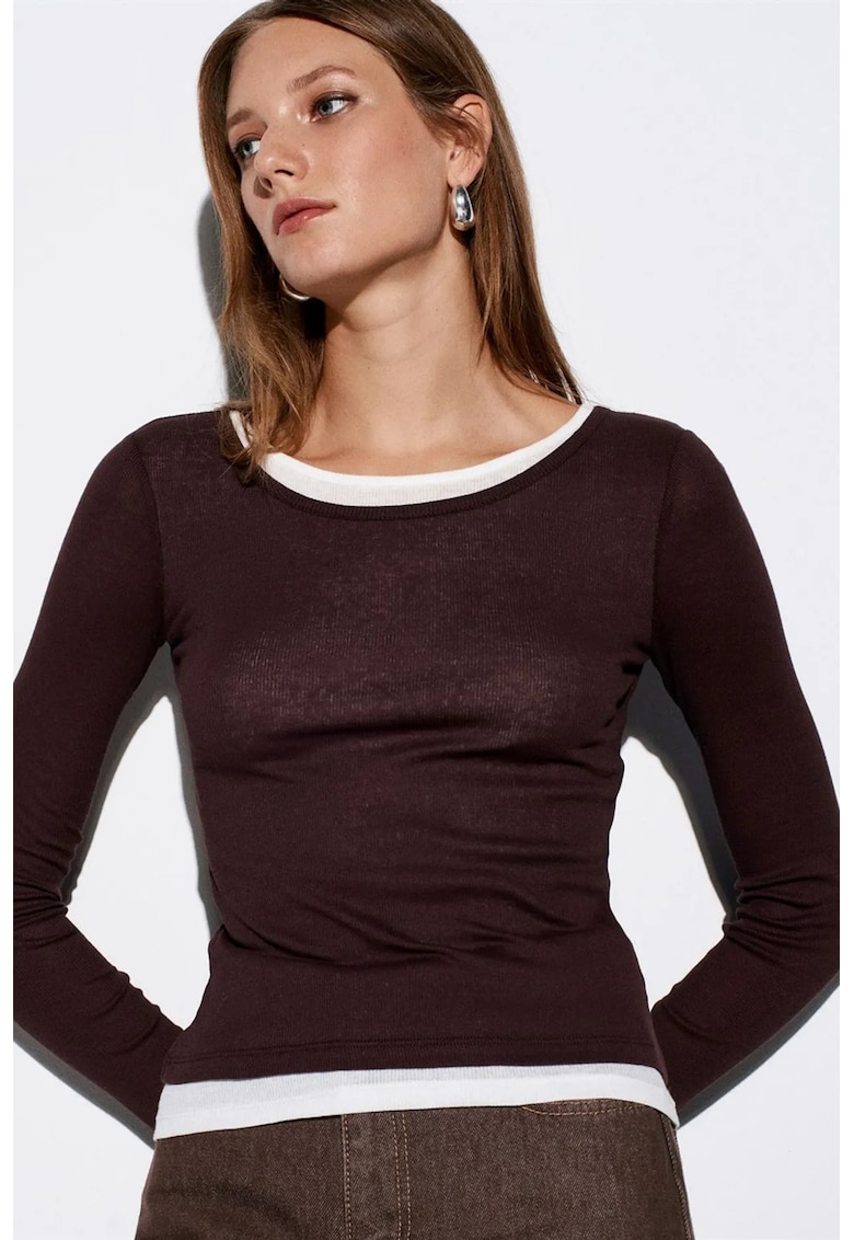Bluza dama - slim fit - maneci lungi - maro mocha inchis - bumbac