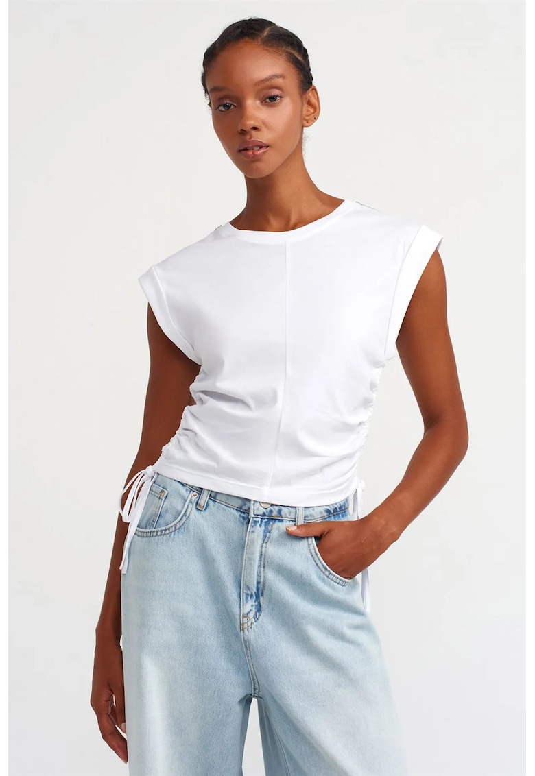 Tricou dama - tricou fara maneci - detalii cu snur - alb - 100% bumbac